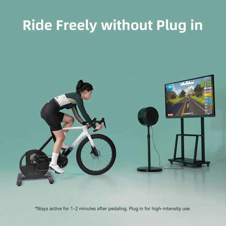 Der CYCPLUS R200 Smart Trainer funktioniert auch ohne Netzstecker – ideal für flexibles Training mit Zwift oder TrainerRoad. Realistische Fahrdynamik und stabile Datenübertragung über Bluetooth und ANT+.
