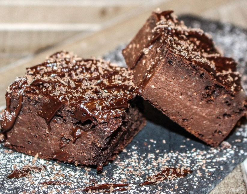 PROTEIN BROWNIES