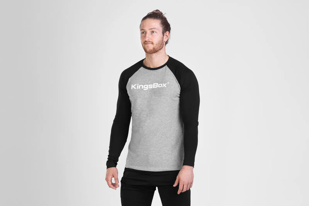 KLASSISCHES LANGARMSHIRT (MADE FOR ATHLETES)