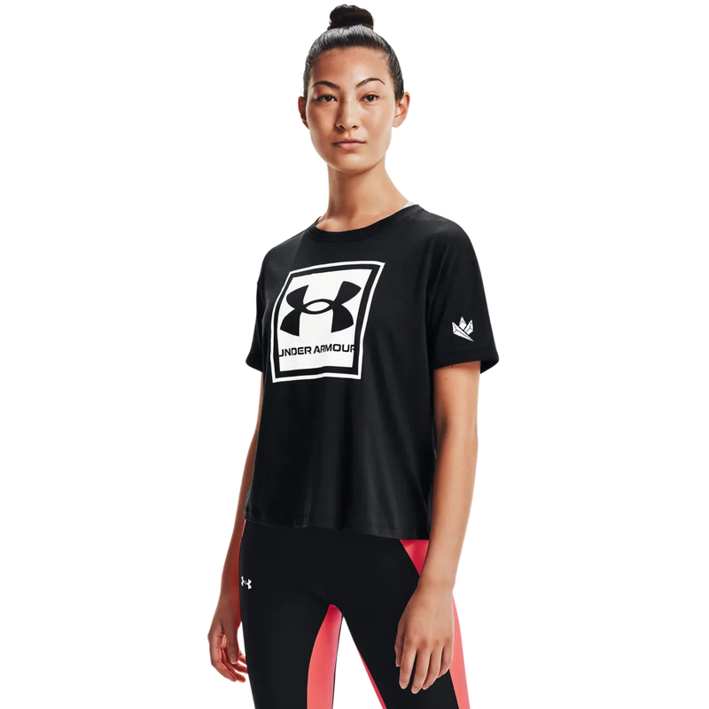 KINGSBOX & UNDER ARMOUR LIVE GLOW GRAPHIC TEE
